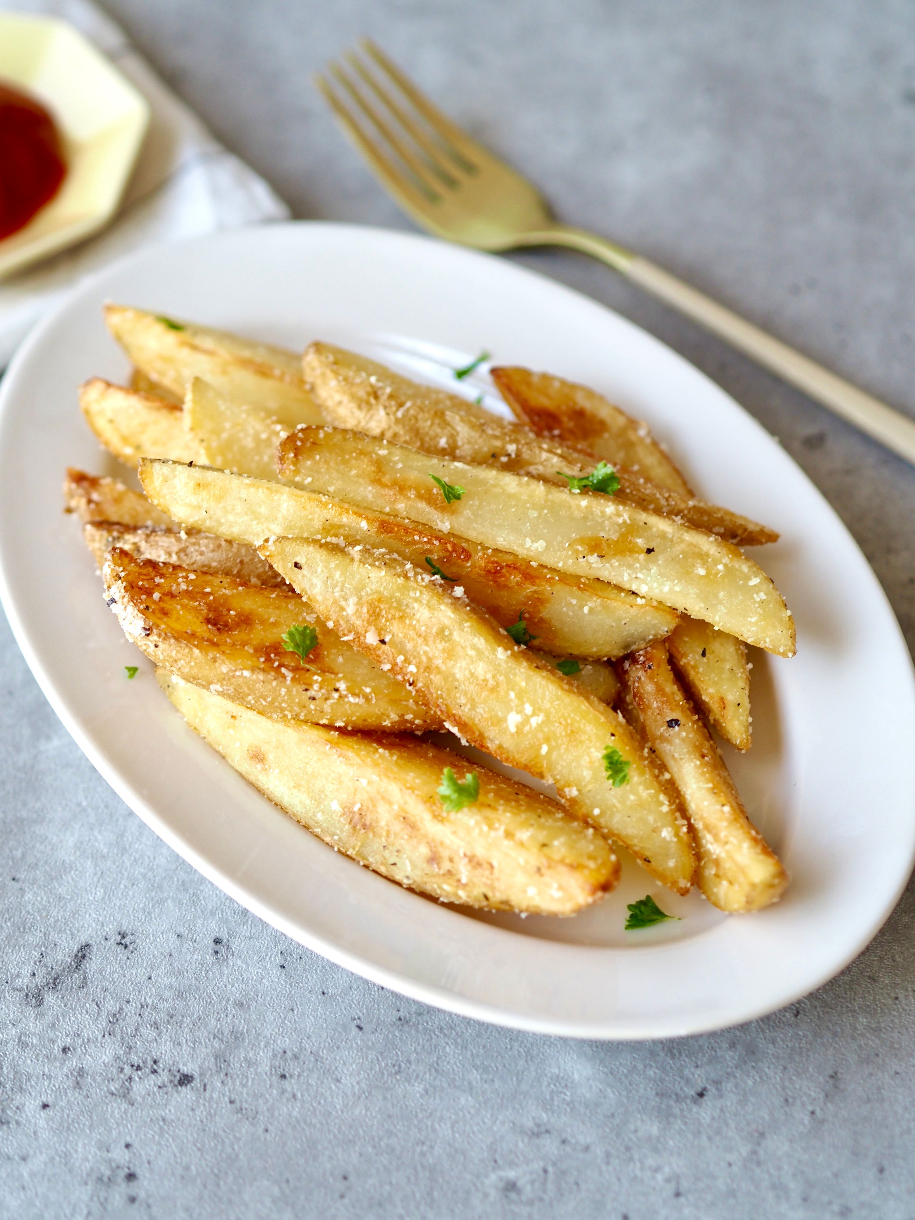 揚げない！指まで美味しい【やみつきポテトフライ】 | レシピサイトNadia