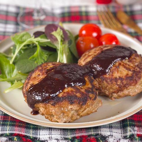 簡単✨とろ〜り幸せ♡肉汁溢れる【王道チーズインハンバーグ】