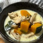 かぼちゃと鶏むね肉のおかずになる和風豆乳スープ