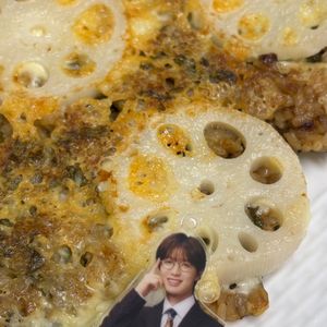 それぞれの作ってみた!投稿(【蓮根と大葉チーズライスピザ】もちっと香ばし!カリッとチーズ)