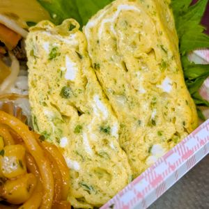 まゆのの作ってみた!投稿(お弁当にも♪青さとチーズの卵焼き)