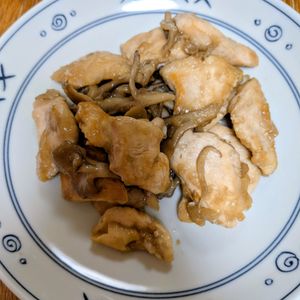 れいかの作ってみた!投稿(『鶏むね肉と舞茸のオイスターバター炒め』旨みたっぷり！)