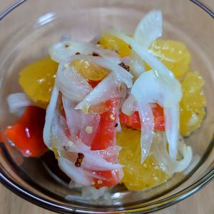 まゆのの作ってみた!投稿(柑橘系大好き！新玉ねぎとスモークサーモン・オレンジのマリネ)