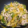 ちこりんの作ってみた!投稿(【豚ロースの青椒肉絲】ご飯との相性抜群！野菜たっぷり♬)