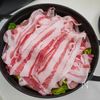 ポン酢であっさりと「ストウブ鍋で豚バラ肉と白菜の蒸し煮」の工程2
