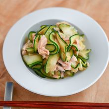 火を使わない！ツナ缶とズッキーニのさっぱり和え