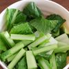 【簡単でお弁当にも♪】豚肉と小松菜のオイスターソース炒めの工程1