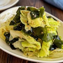 レンチン3分《キャベツとわかめのごま酢サラダ》