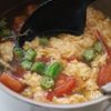 酸っぱウマ！【トマトとオクラの酸辣湯】の工程5