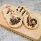 絶妙な味わい♪鶏むね肉のレーズンロール