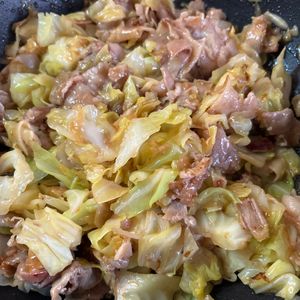 あきの作ってみた!投稿(【パパッと10分！豚バラとキャベツのみそ炒め】簡単すぐできる)