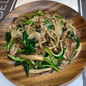 楽ラク手抜キッチン🐶🐾の作ってみた!投稿(具だくさん♪キノコと豚肉の粒マスタードパスタ)