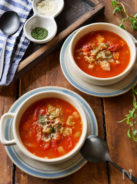 オムライスの献立 15選 付け合わせに最適 スープに副菜 和風レシピも レシピサイト Nadia ナディア プロの料理家のおいしいレシピ