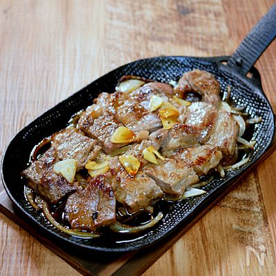 あれをつけるだけで肉質しっとり「ご飯に合う和風ステーキ」