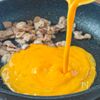 失敗しない◎お店みたいにパラパラ【豚バラ高菜チャーハン】の工程1