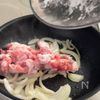 【ロゼクリームうどん】フライパンひとつ・10分で完成の工程1