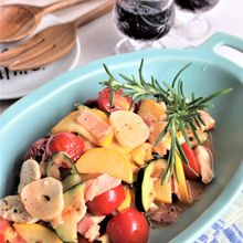 鶏ささみ肉とズッキーニのニンニク香るマヨケチャ炒め