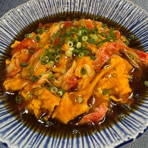 楽ラク手抜キッチン🐶🐾の作ってみた!投稿(ご飯がすすむ！簡単＆時短レシピ【カニカマ卵の黒酢あんかけ丼】)