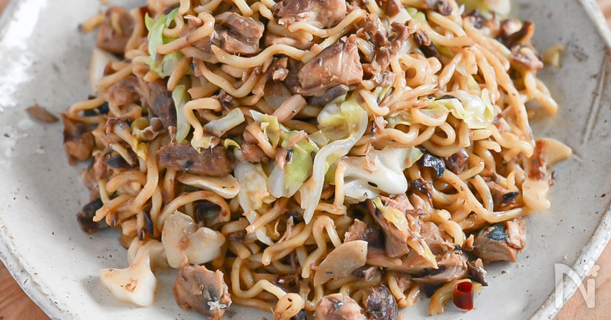 肉なし！ぱぱっと作れるサバ缶焼きそば