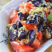 レンジで簡単！茄子とトマトの中華サラダ