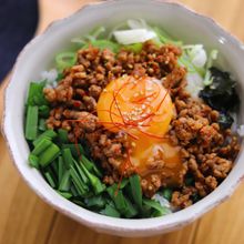 【10分で旨味爆発♪】まぜそば風ごはん