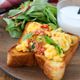 簡単ごはん＊トマトとバジルのオープンオムレツトースト