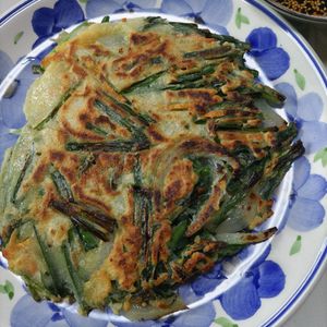 KUMIKOの作ってみた!投稿(『ニラたっぷり！野菜チヂミ』簡単☆カリッと美味！子供も喜ぶ♡)