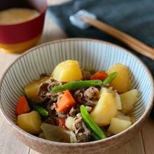 炒めずヘルシー☆定番肉じゃが