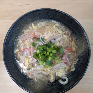 ゆいの作ってみた!投稿(【とろ〜りカニたまうどん】パパッと10分！ほっこり美味しい♡)