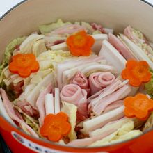 白だし一本でOK!白菜と豚肉のミルフィーユ鍋