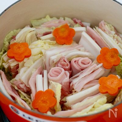 白だし一本でOK！白菜と豚肉のミルフィーユ鍋
