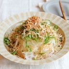 新玉ねぎと干し海老のやみつきサラダ