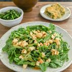 春菊を生で！春菊と油揚げのピーナッツドレッシングサラダ