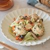 【レンチン1発!】にら鶏団子と春野菜のガーリック蒸し