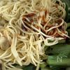 後引くしび辛旨【麻辣焼きそば】の工程3