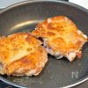 おかわり続出!【テリたまチキン】の工程2