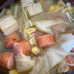 くだもの大好き🧡の作ってみた!投稿(【キャベツとウインナーのスープ】絶品！簡単褒められスープ♡)