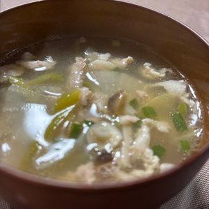 えみりんの作ってみた!投稿(【豚こま大根のねぎ塩スープ】満足感がすごい!絶品スープ♪)
