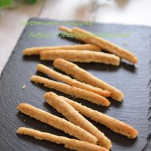 子供のおやつに♪米粉とゴマのスティッククッキー☆