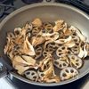 蓮根と舞茸のデリ風マスタードサラダの工程3