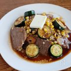 バター醤油風味【牛肉とズッキーニととうもろこしの炒め物】