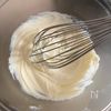 混ぜて冷やすだけ！チョコとナッツのカッサータの工程1