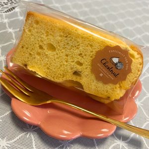 いく🍉の作ってみた!投稿(ふわふわ食感＊栗の渋皮煮のふわふわシフォンケーキ)