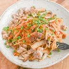 豚バラ肉とエリンギのめんつゆバターパスタ