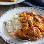 ミートボールとキャベツのトマトクリーム煮