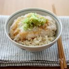 しょうが風味♪おろし蓮根のとろろ丼