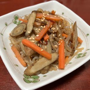 りんごの作ってみた!投稿(【糸こんにゃくのピリ辛きんぴら】コスパ抜群!ご飯のお供副菜♡)