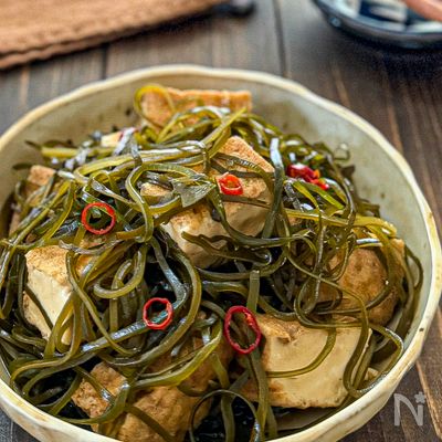 ボリューム満点《厚揚げと切り昆布の煮物》
