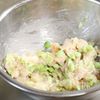 カリッとジューシー♡【鶏むねと枝豆のカリカリ焼き】お弁当にもの工程2
