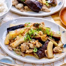ご飯が進みまくる♡『豚肉となすとエリンギの和風焼肉だれ炒め』